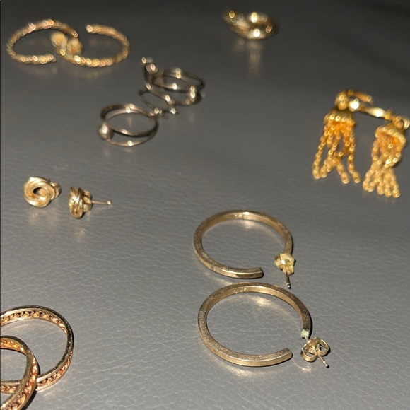 Vintage 13 Sets Elegant Hoop, Stud and Tassel Earring - Picture 4 of 7